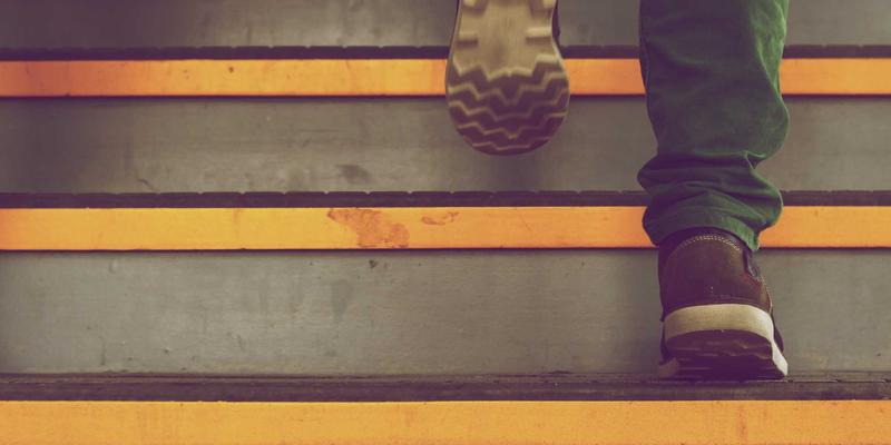 破解标准化难题：机关党建规范化建设的难点与南湖党建实践路径