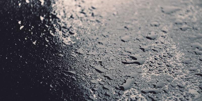 筑牢思想根基：高校党组织在意识形态工作中的责任落实与阵地建设